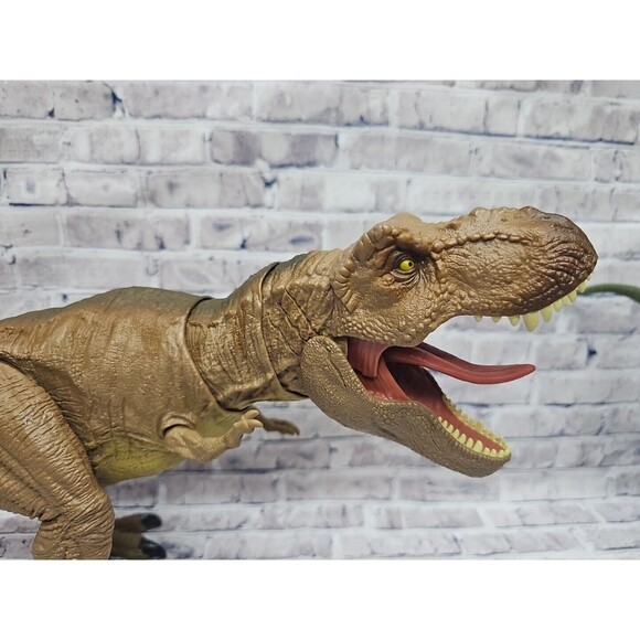 Jurassic World Camp Cretaceous Isla Nublar Epic Roarin' Tyrannosaurus Rex B777 - Picture 3 of 13